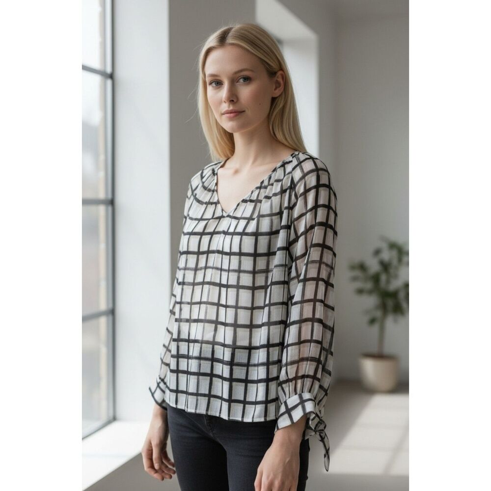 Calvin Klein Blouse Size Medium Black White Plaid Chiffon Long Sleeves Lined NEW